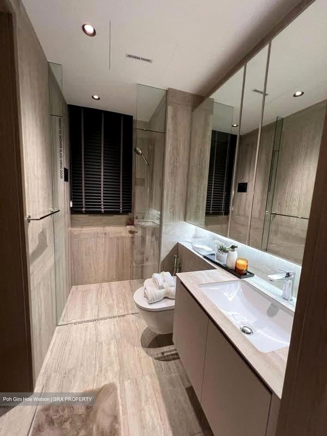 River Modern (D9), Apartment #613561391